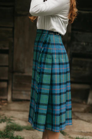 Scottish Kilts Pattern 152 - Kilt, all sizes. Jacket and vest, Men's 36-48. Knitted vest, Misses S, M, L, XL