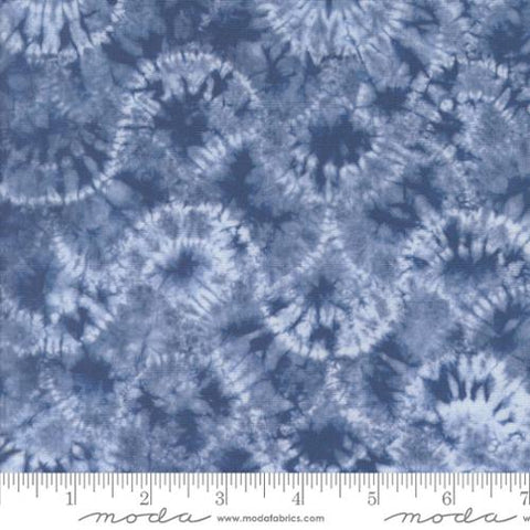 Winter Chill Snowdrift Cotton Fabric - Glacier 48104 12