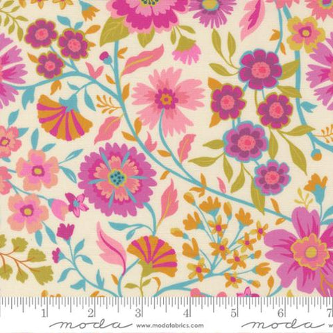 Parlor Wild And Free Cotton Fabric - Cream 11961 11