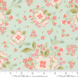 Sunbonnet Pretty Petals Cotton Fabric - Pale Blue 31760 19