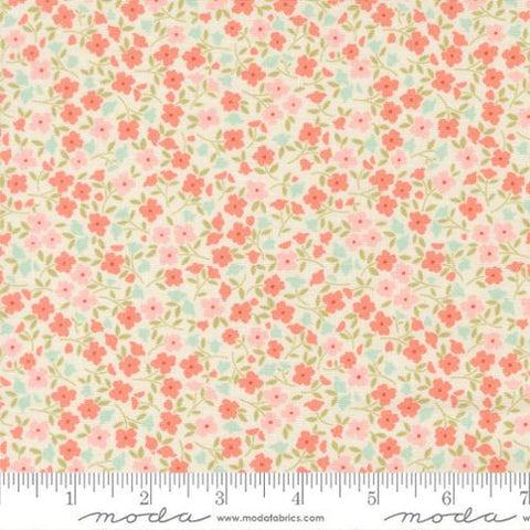 Sunbonnet Wild Blooms Cotton Fabric - Porcelain 31766 11