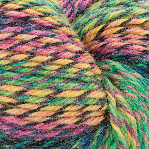 220 Superwash Wave Yarn