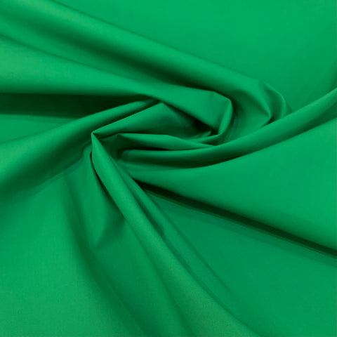 Blazer Poplin Poly/Cotton Fabric - Leaf Green